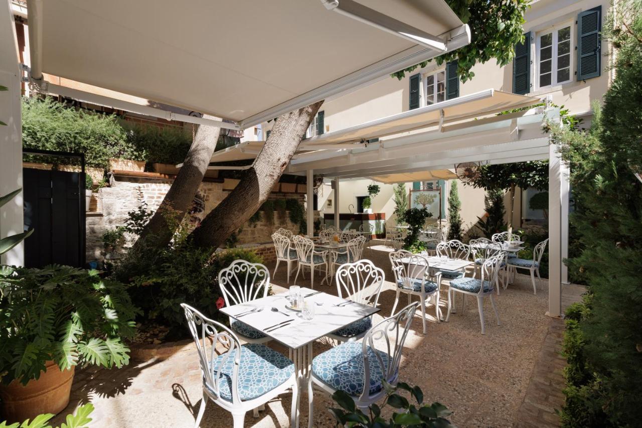 Acanthus Blue Hotel Corfu (city)