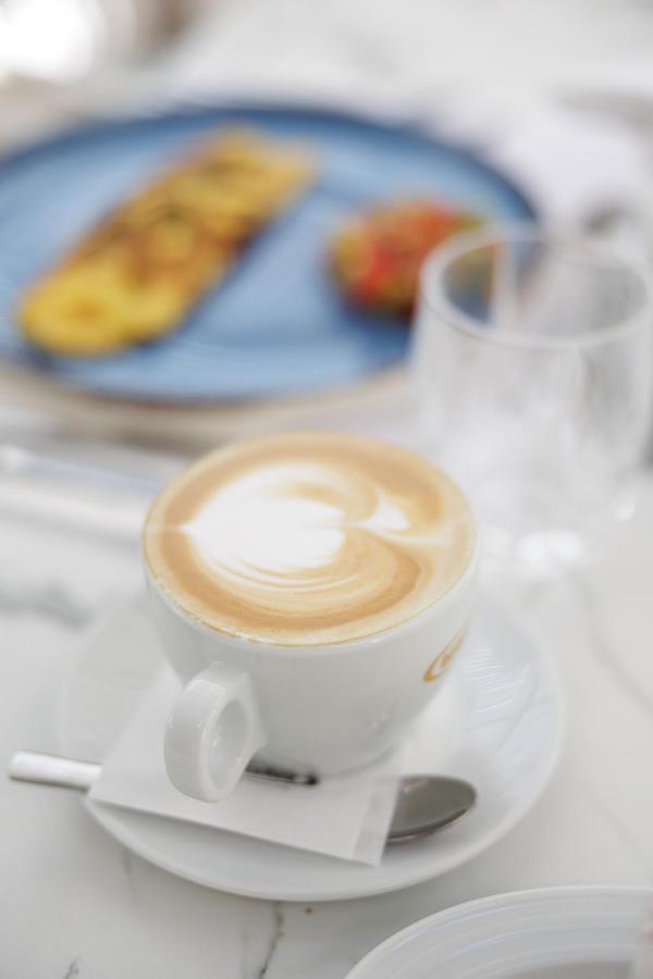 Acanthus Blue Hotel Corfu (city)